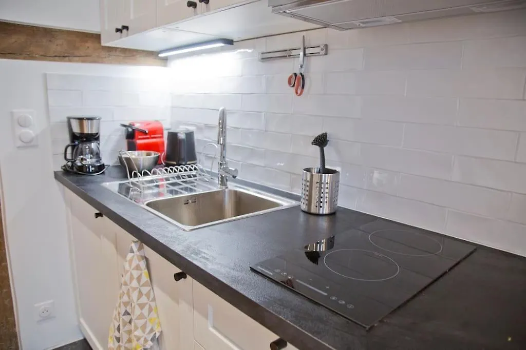 פריז Fully Renovated Historic Apt In Heart Mouffetard 0*,  צרפת