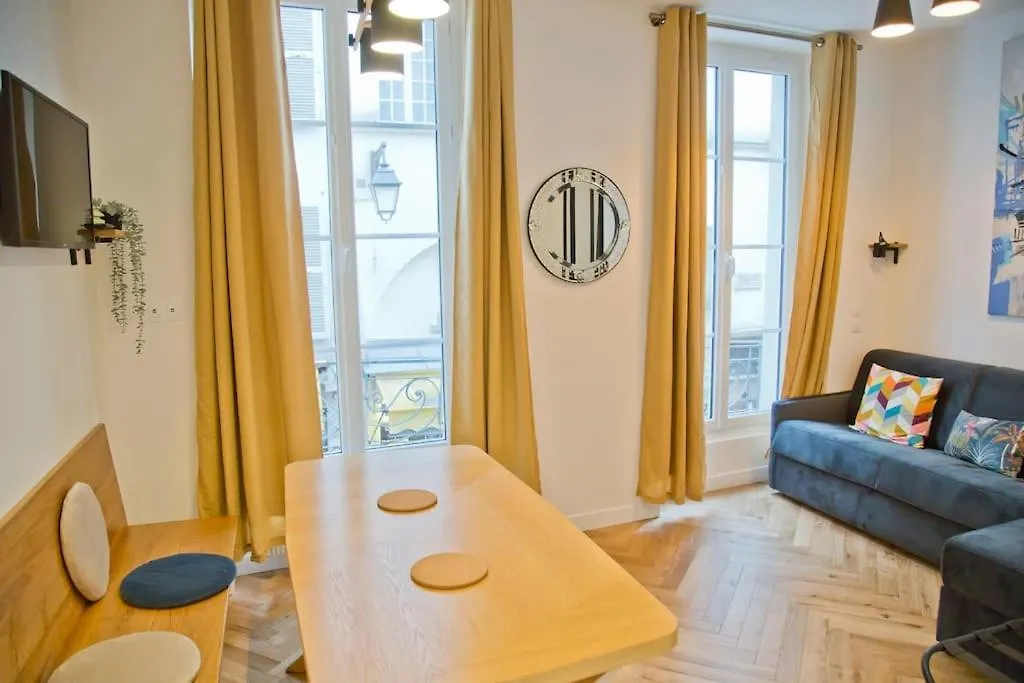 Apartament Fully Renovated Historic Apt In Heart Mouffetard Paryż Francja